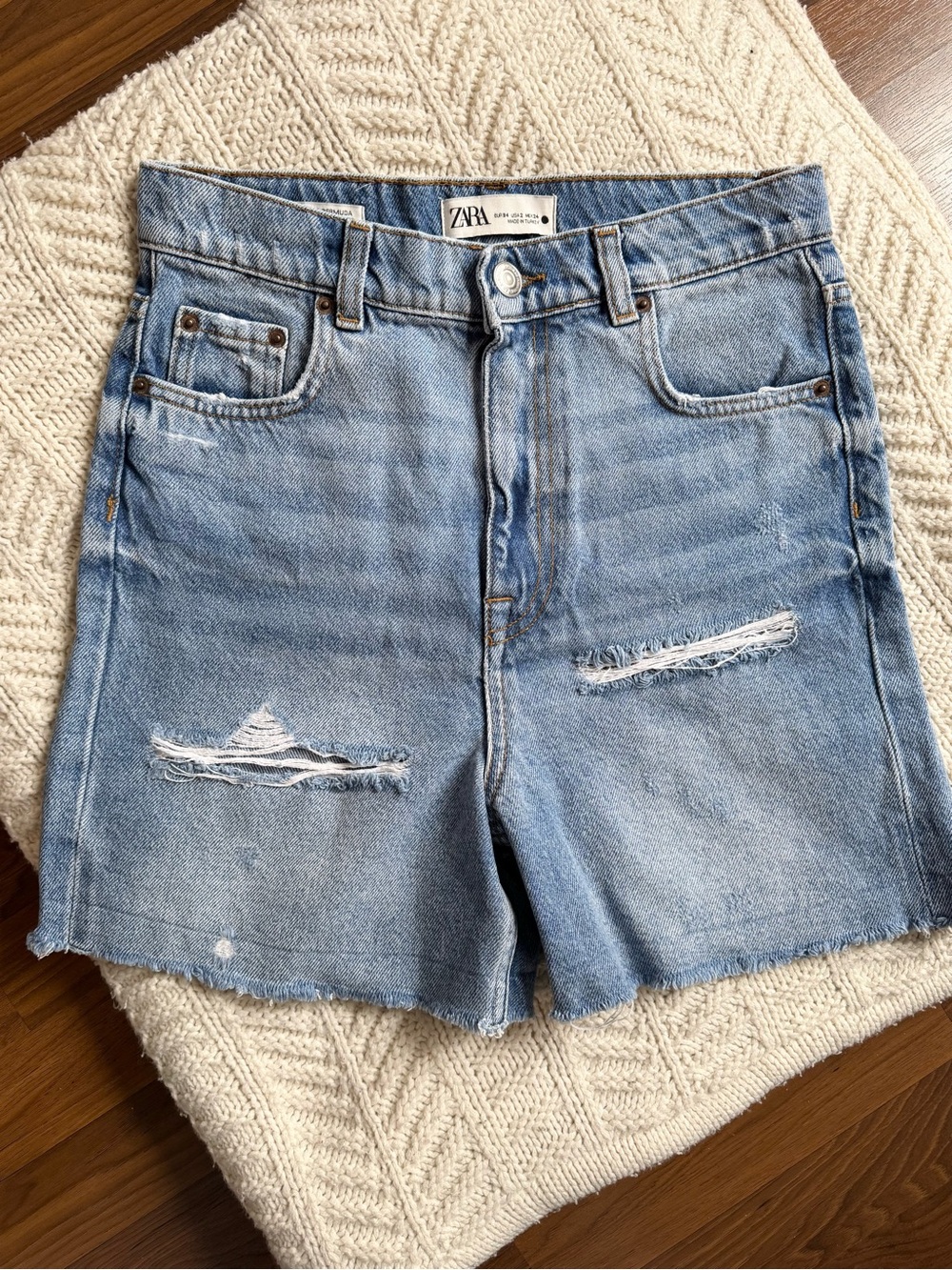 Zara High Rise Distressed Denim Shorts Light Blue